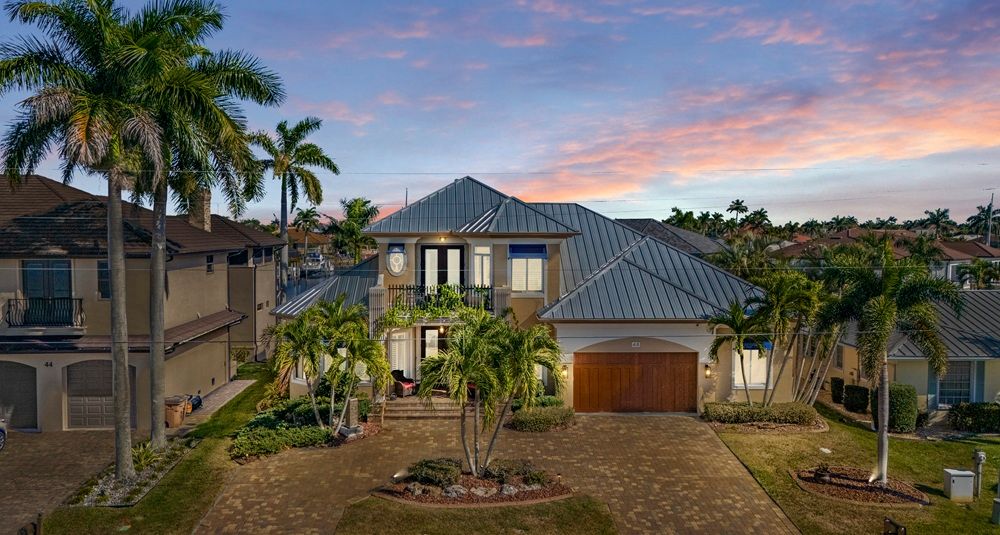 48 Colony Point Drive