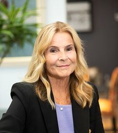 Carolyn Zofchak