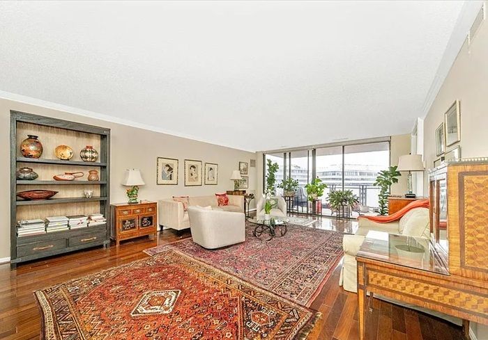 800 25th Street NW #1003