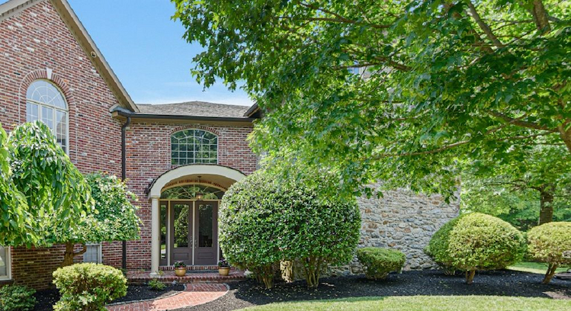 107 Gillians Way