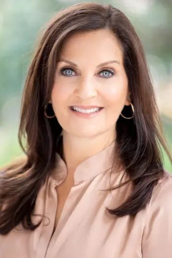 Donna Dickinson