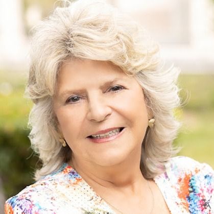 Donna Hines