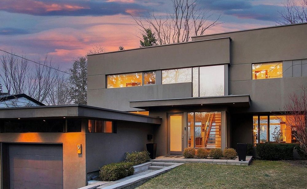 Captivating Lake Views
