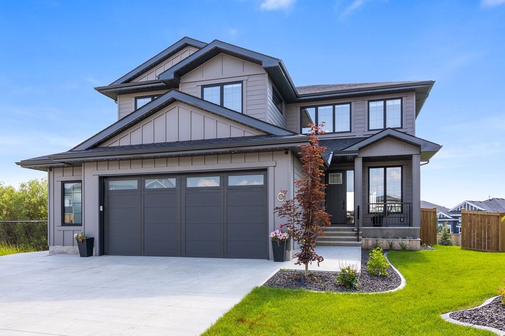 6 Harrow Close