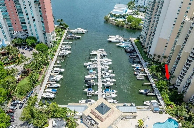 Aventura Marina One