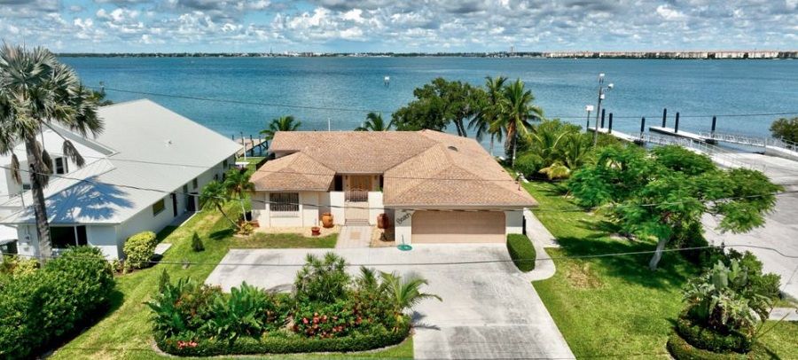 1701 Bayshore Dr.
