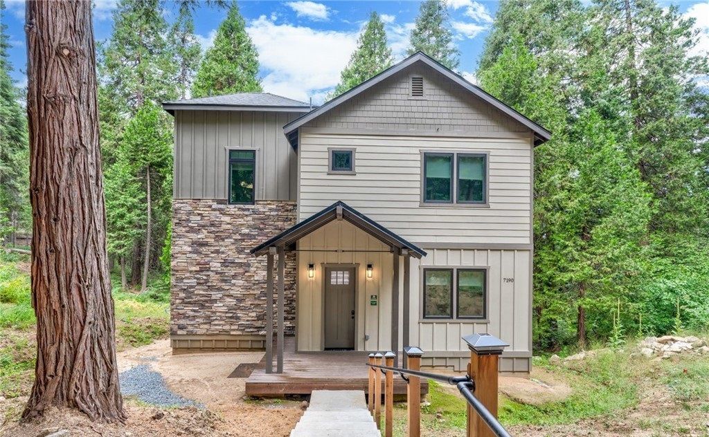Custom Mountain Home At Yosemite West
