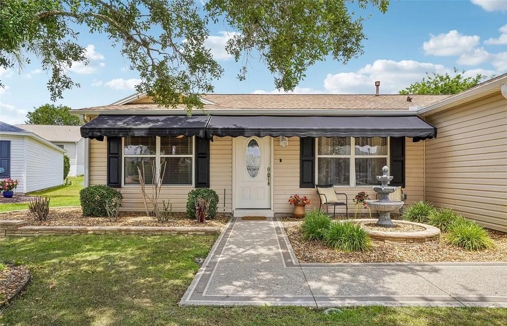447 Foster Place