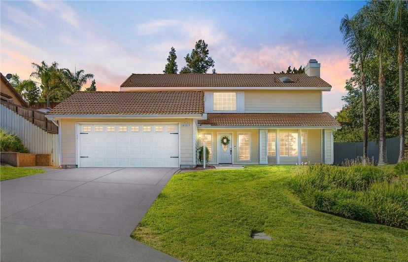 Stunning Starlight Ridge Property