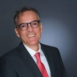 Javier E Medina