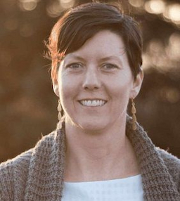 Jen Lundstrom