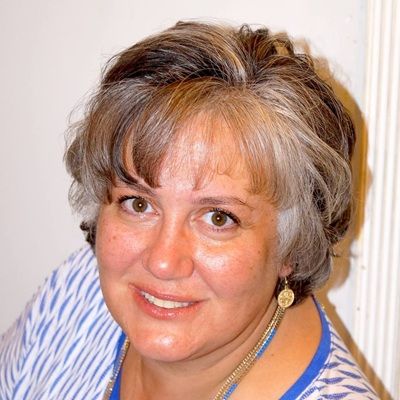 Joanne Kavoulakis-Drakos