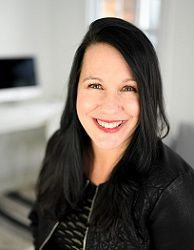Julie Chin