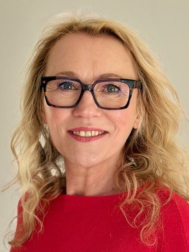Karen Lovell