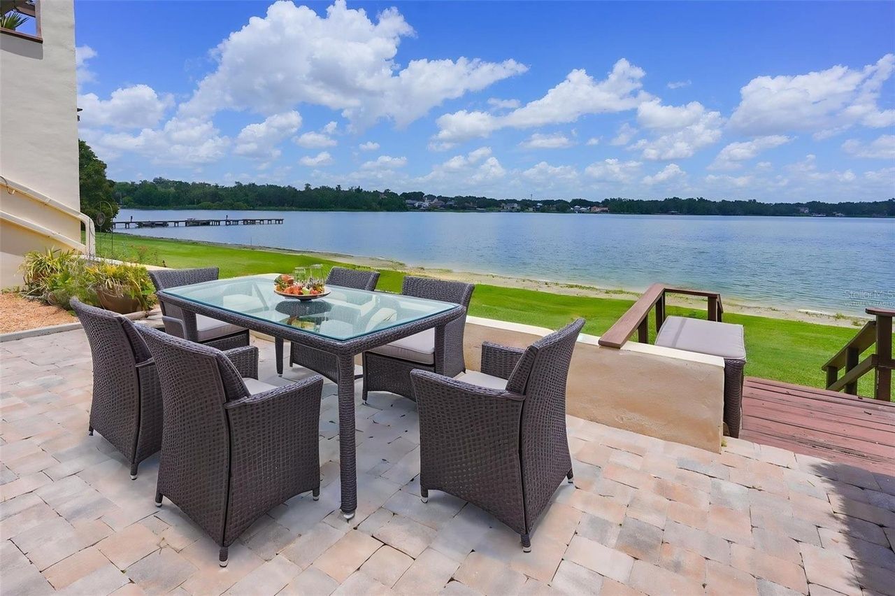 Lakefront Living, Made Effortless