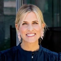 Laurie Mills