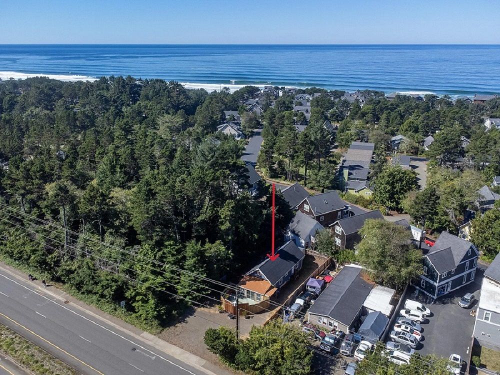 5045 S Highway 101