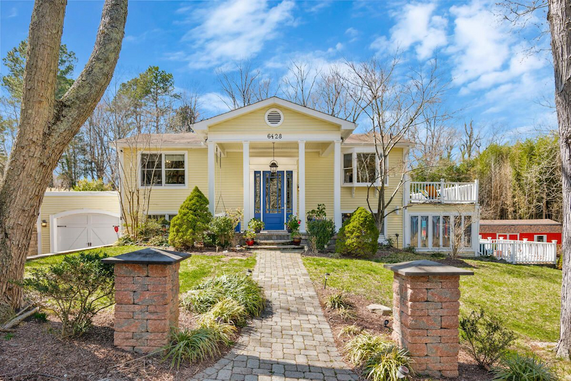 Luxury Bayview Home