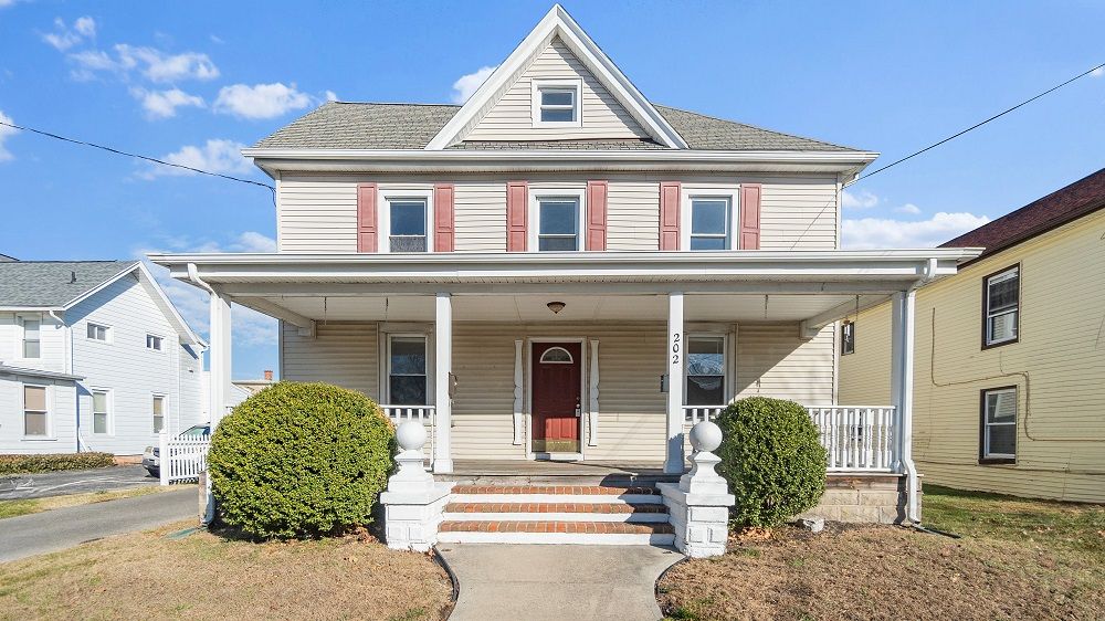 202 Maryland Ave