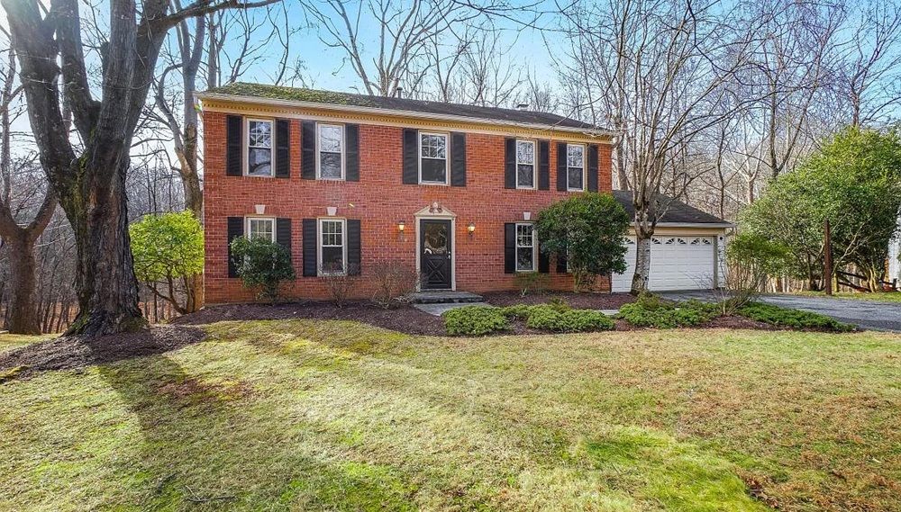 10 Colebrook Court