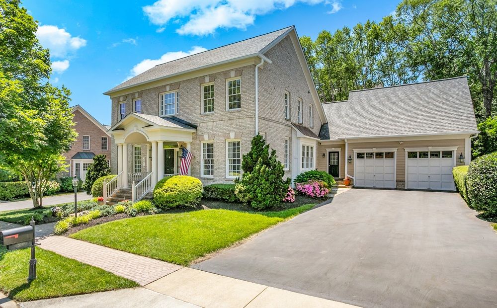 3819 Village Park Drive
