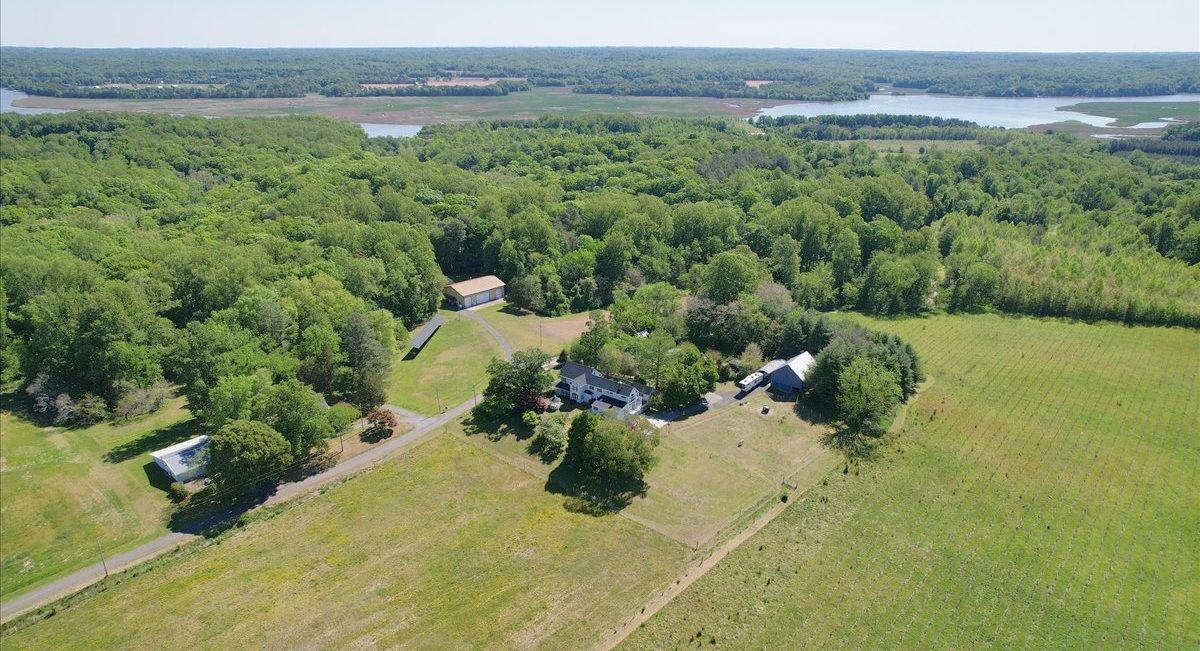 7+ Acres, Barn, Trails & Room To Breathe — Just Outside DC