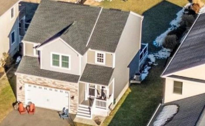 606 Chester River Beach Road