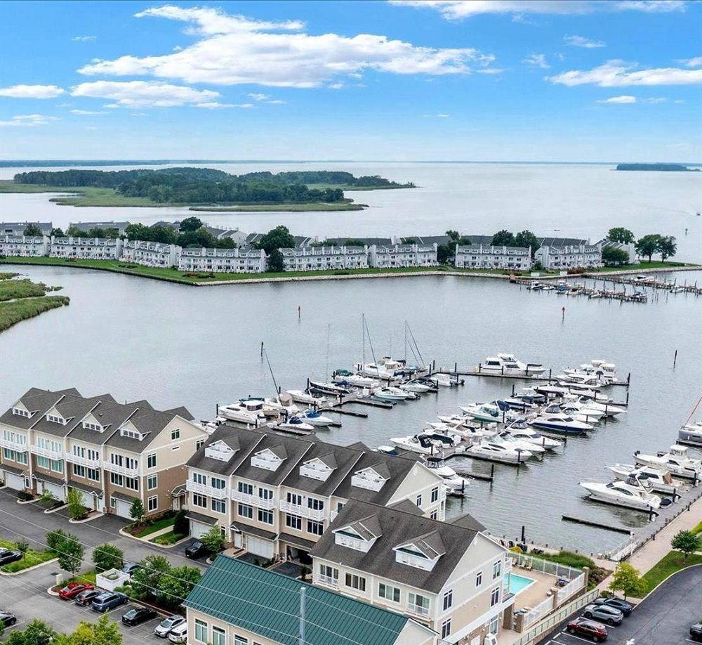 Luxury Waterfront Living