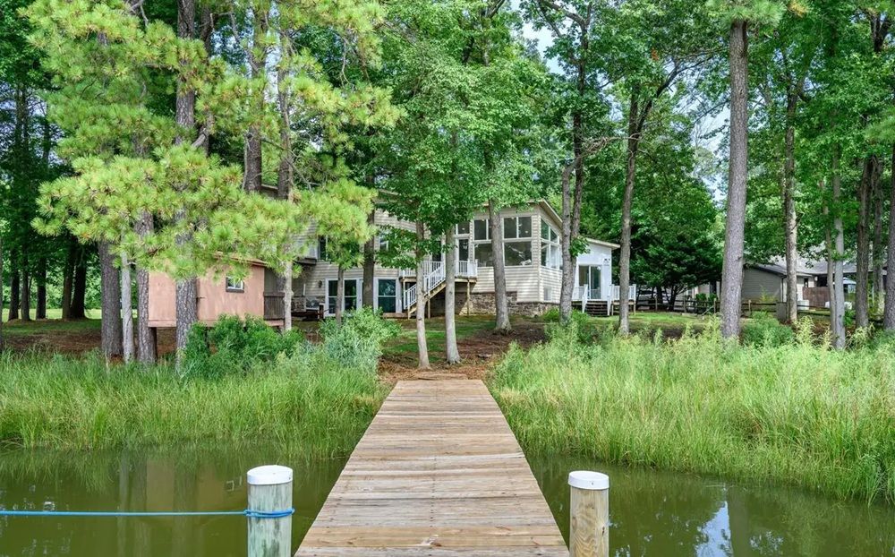 Waterfront On Shipping Creek With Pier