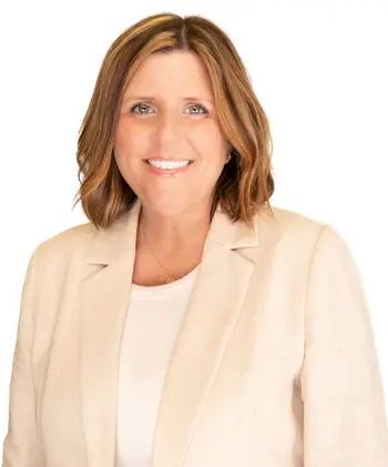 Melissa McClain
