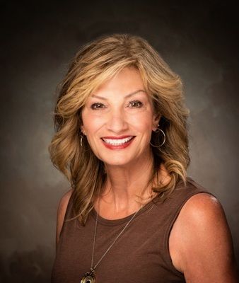 Michelle T Dills