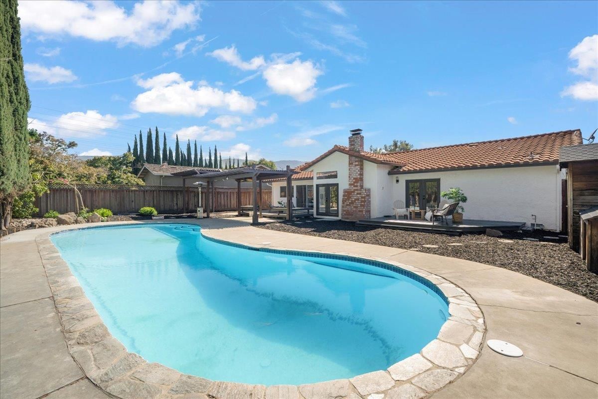 property-image-2