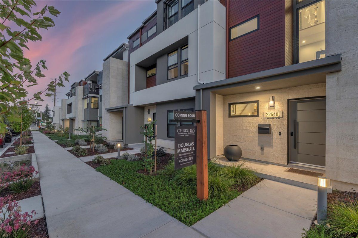 Elegant Modern Living