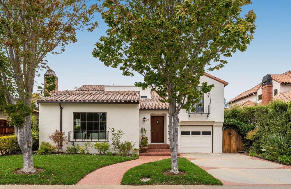 Charming Spanish Style In San Mateo’s Aragon