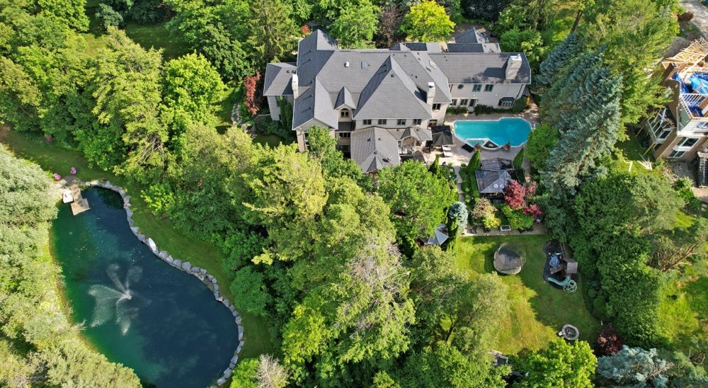 One-Of-A-Kind Estate On 2.11 Acres Million-Dollar Luxury Living In Vaughan
