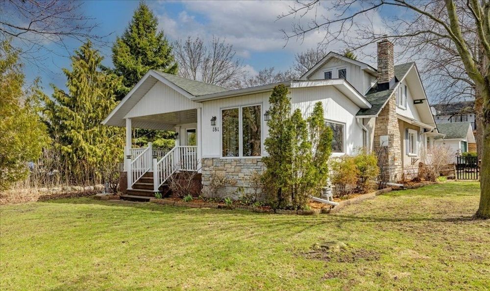 181 Lake Dr