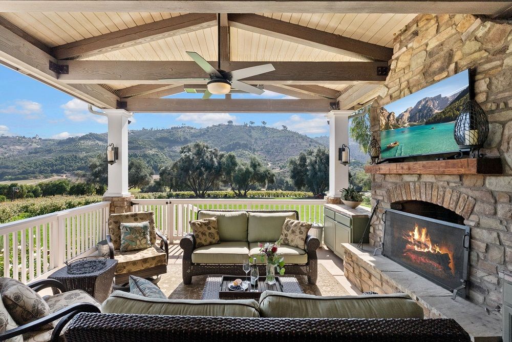 Fairfield Farms Exclusive Southern California Farming Lifestyle