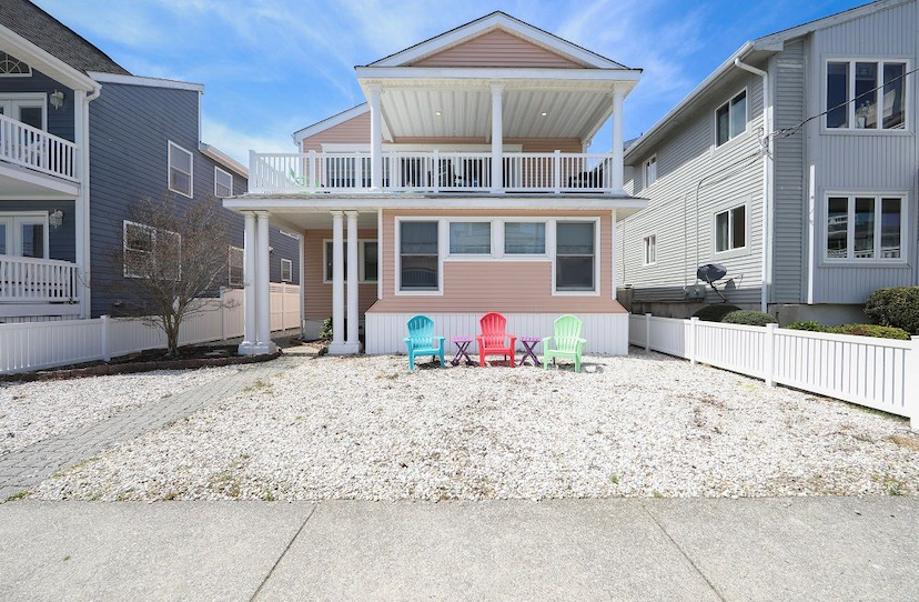 4404 Asbury Ave