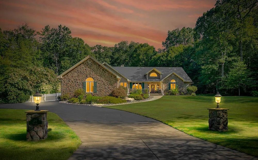 Luxurious Living At Fox Haven Farms