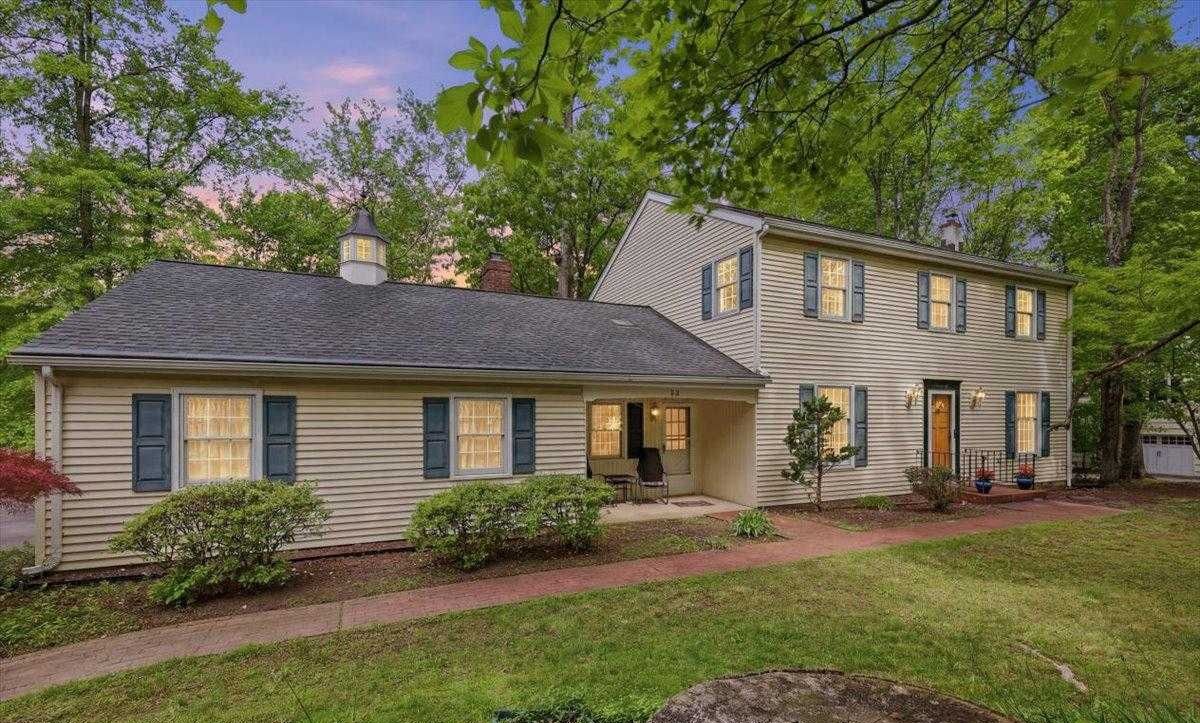 Thoughtfully Maintained Custom Colonial In A Fantastic Neighborhood In Ewing, NJ