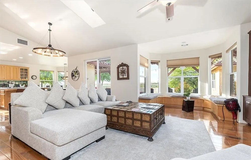 property-image-4