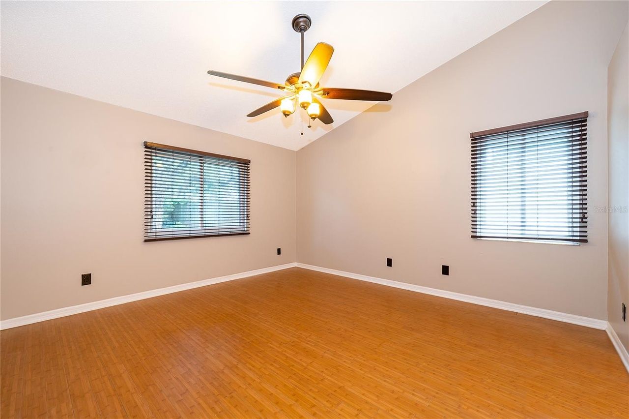 property-image-4