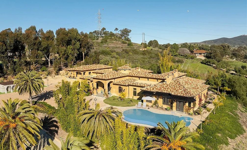 Auction Luxury Estate With Guesthouse