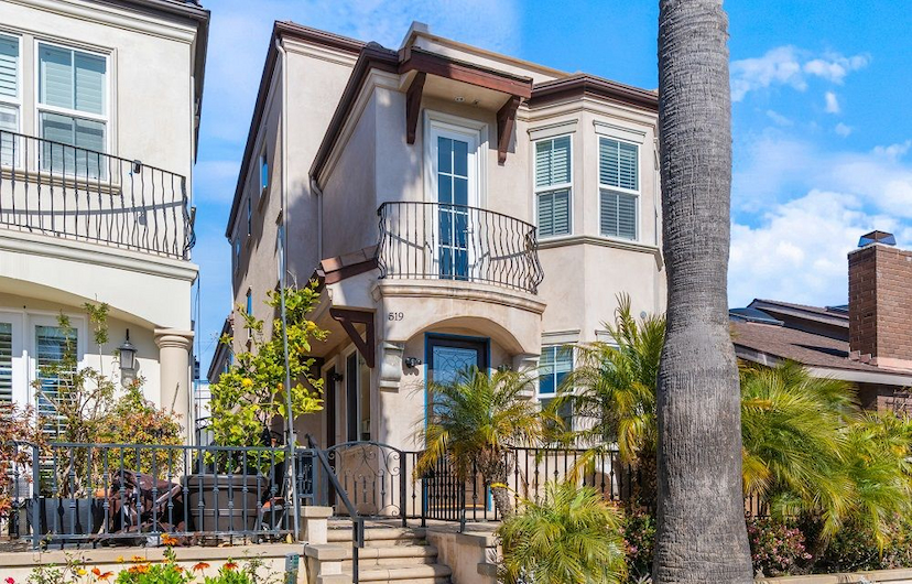 Experience Coastal Luxury