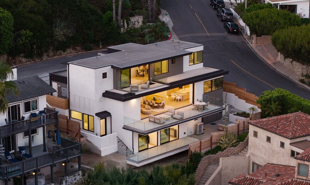 1105 Skyline Dr