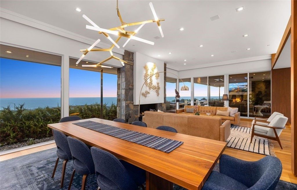 Mid-Century Marvel In Monarch Beach, CA