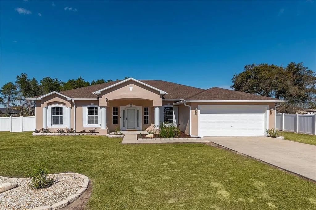 3835 SW 104th Street