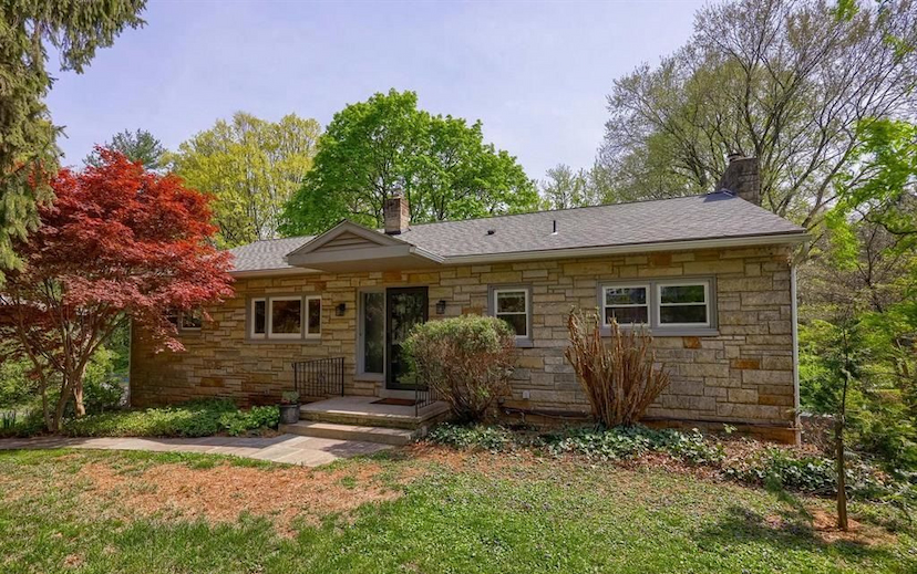 Charming Ranch Home On Blossom Hill