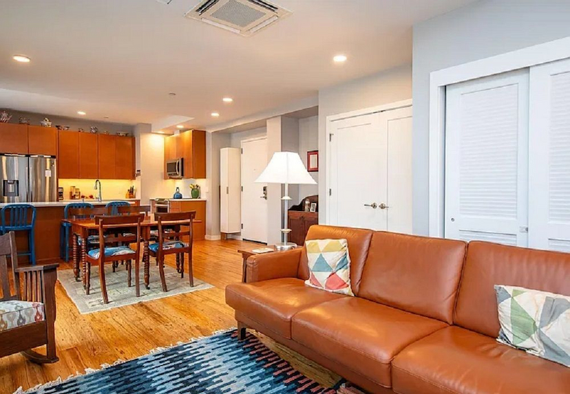 Charming Condo In Prime Location