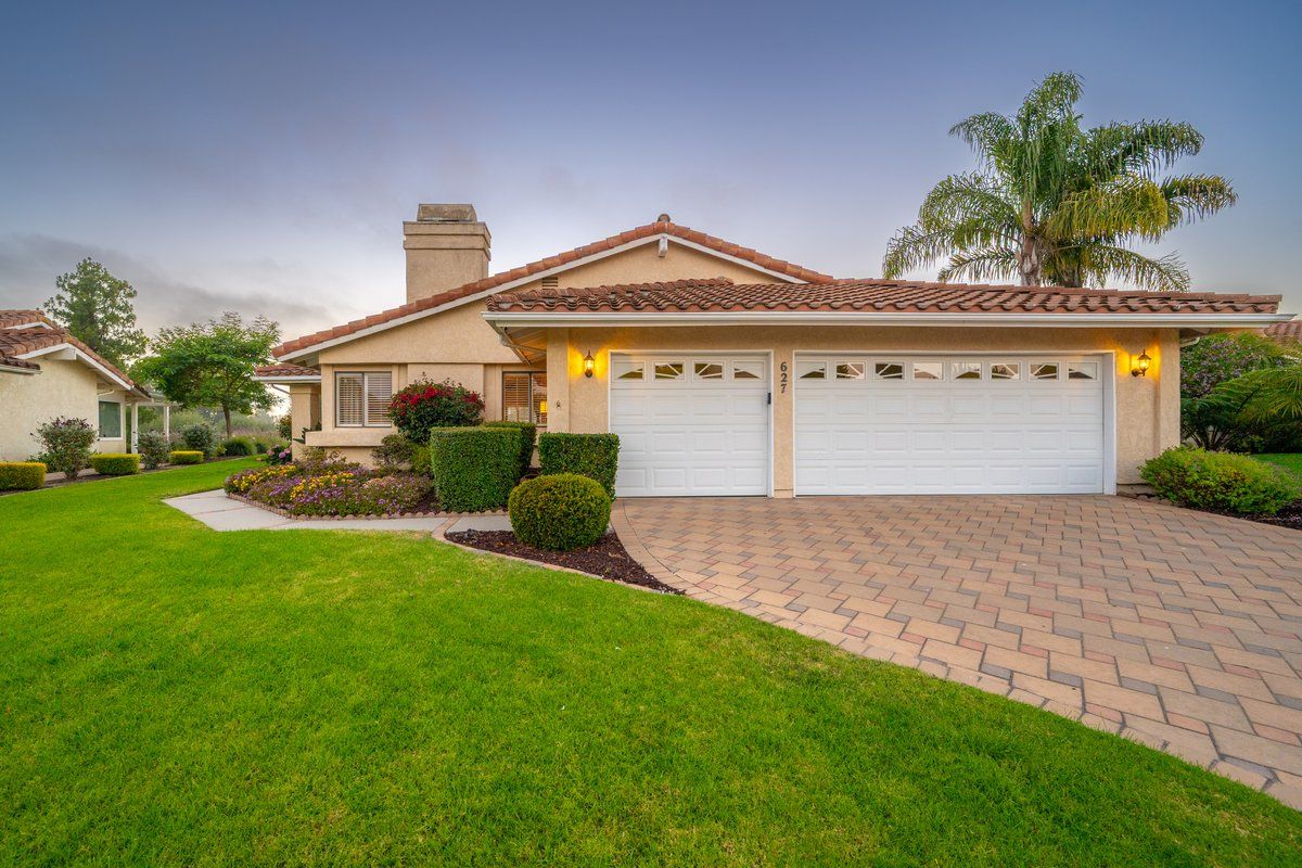 627 Barberry Way